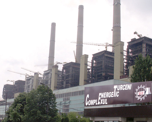 Agenţia Europeanã de Mediu a întocmit un clasament cu marii poluatori din Uniune, România fiind reprezentatã aici cu „brio” de toate termocentralele din zona Olteniei, pe primul loc între acestea...