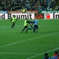 Dosar penal pentru fundul gol de pe Municipal Doi tineri din Târgu Jiu sunt anchetaţi penal dupã ce, sâmbãtã seara, în timpul partidei de fotbal dintre Pandurii şi Steaua Bucureşti, au pãtruns fãrã drept pe terenul de fotbal....