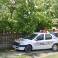 Doi oameni ai legii din judeţ au ajuns sã poarte cãtuşe la mâini pentru fapte care s-au petrecut cu aproape patru ani în urmã. Unul dintre aceştia a fost dus...
