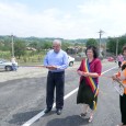 În data de  24.07.2012, a avut loc inaugurarea podului ce traversezã râul Olteţ  pe raza comunei Alimpeşti. Podul de la km 24+800 are 2 deschideri de câte 27 de m,...