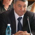 Vicepreşedintele PSD Gorj, Puiu Diaconescu, şi-a trimis demisia la partid, din partid, prin fax. Nu a vrut sã mai treacã pe la sediul prin care nu a mai fost de...