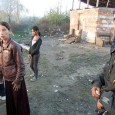 O fetiţã de doar câteva luni a murit la începutul sãptãmânii într-o familie de romi din zona Obreja, pãrinţii sãi vorbind acum despre problemele pe care le au cu cãmãtarii....