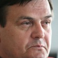 Sindicatele din cadrul Complexului Energetic Oltenia au dat, luni, un termen limitã administraţiei pentru a finaliza negocierile la noul Contract Colectiv de Muncã, în caz contrar acestea ameninţând cu „acţiuni...