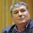 Grevã evitatã prin negocieri la CE Oltenia! Sindicatele şi administraţia din Complexul Energetic Oltenia se vor întâlni pânã la sfârşitul acestei sãptãmâni pentru a semna un protocol în baza cãruia celor 19.000 de salariaţi sã le fie...