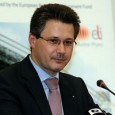 Ministrul Costoiu, gorjeanul cu o declaraţie de avere bogatã! Ultima declaraţie de avere pe care ministrul delegat pentru Învããmânt Superior, Cercetare Ştiinificã şi Dezvoltare Tehnologicã, Mihnea Costoiu, a completat-o ca membru al actualului cabinet condus de Victor Ponta evidenţiazã...