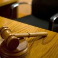 Violator în libertate, complicele dupã gratii, victima – acasã” Un caz greu de crezut s-a petrecut la sfârşitul sãptãmânii trecute la Bâlteni, unde un individ extrem de periculos a rãpit o minorã pentru a o viola. El a avut...