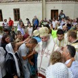 Hram de tradiţie la mãnãstirea Lainici De praznicul Schimbãrii la Faţã a Domnului nostru Iisus Hristos, schitul Locurele şi mãnãstirea Lainici din judeţul Gorj au îmbrãcat straie de sãrbãtoare, serbându-şi hramul. Mii de credincioşi din întreaga...