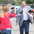 Fostul premier a câştigat în instanţă dreptul de a vorbi public despre dosarul în care procurorii DNA l-au plasat sub control judiciar pentru următoarele 60 de zile. Înalta Curte de...