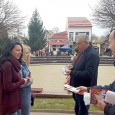COMUNICAT DE PRESĂ  Partidul Social Democrat Târgu-Jiu a îndulcit Ziua Femeii cu ciocolată şi felicitare. Surprinse în pieţe, la locul de muncă sau pe străzile oraşului, femeile au primit cu...