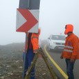 Traficul rutier a fost reluat luni în mod oficial pe Transalpina, după ce o comisie tehnică prezentă pe cea mai înaltă şosea din ţară a luat decizia de a redeschide...