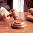 Un fost executor judecătoresc din Gorj are de petrecut ani buni în spatele gratiilor dacă sentinţa pe care i-au dat-o acum magistraţii Curţii de Apel Craiova rămâne nemodificată. Instanţa a...