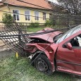Noroc cu carul pentru un rovinărean de 33 de ani care în noaptea de duminică spre luni a reuşit să scape aproape nevătămat dintr-un accident rutier pe care l-a provocat...
