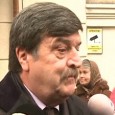 La o zi după ce a venit la Târgu Jiu ca să voteze pentru referendumul organizat de Guvern, Toni Greblă a trebuit să se prezinte la instanţa supremă, unde are...