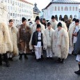 300 de colindători din judeţele Gorj şi Mehedinţi au participat la Alaiul obiceiurilor de iarnă. Evenimentul este organizat în fiecare an de către Centrul Judeţean pentru Conservarea şi Promovarea Culturii...
