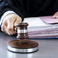 Judecătorii de la Înalta Curte de Casaţie şi Justiţie au admis ieri contestaţia pe care agentul de poliţie Dumitru Constantin Martin Voinescu a depus-o la mandatul de arestare preventivă emis...
