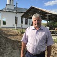 Scandal din nou la Fărcăşeşti, unde consilierul local al PSD, Adrian Bălu, l-a surprins luni pe un angajat al Primăriei aruncând gunoaie la marginea unei păduri. Deşeurile provin din construcţii,...