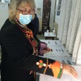                După ce şi-a exprimat public susţinerea faţă de liberalul Dumitru Leuştean, băciţa Mărioara Babu a venit duminică dimineaţa prima la vot la secţia la care este arondată. Nu a...