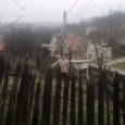 Situaţie tensionată la Lihuleşti, în comuna Berleşti, unde unul dintre localnici este acuzat de oamenii din sat de faptul că îi înjură, îi ameninţă şi chiar îi loveşte. Victor Glăvan...