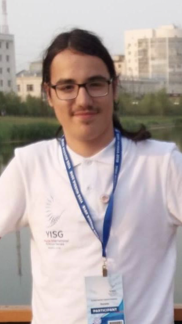 Una dintre cele mai apreciate olimpiade internaţionale în domeniul matematic desfăşurată în această vară în sistem on-line îl are câştigător pe un elev din Gorj obişnuit cu astfel de performanţe....