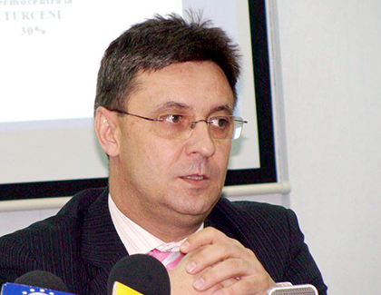 Daniel Burlan, preşedintele Directoratului Complexului Energetic Oltenia (CEO), a făcut unele precizări extrem de importante, cu privire la evoluţia personalului angajat în cadrul companiei, pe perioada implementării Planului de restructurare...
