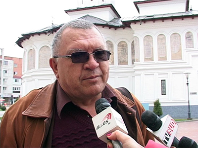 Planul de restructurare a Complexului Energetic Oltenia care prevede construirea unor parcuri fotovoltaice de mari dimensiuni este contestat nu doar de minerii îngrijoraţi de soarta lor, ci şi de unul...