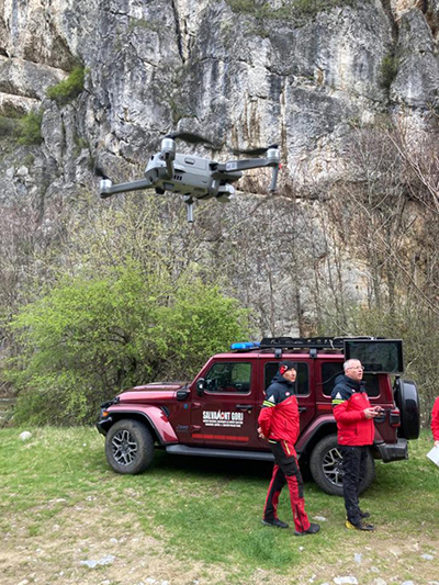 O amplă operaţiune de monitorizare a Cheilor Sohodolului a început vineri de către Sălvamont Gorj, care a adus aici, împreună cu partenerul său de tehnologie, o cunoscută companie de telefonie...