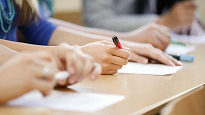 18.06.2023 Aceste informaţii sunt disponibile şi pe Internet la adresa www.edu.ro/Comunicate de presă Informare privind desfăşurarea Evaluării Naţionale pentru elevii clasei a VIII-a (sesiunea 2023) Evaluarea Naţională pentru elevii clasei...