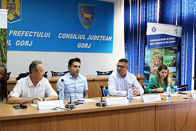 În continuarea reuniunilor zonale de lucru, astăzi a avut loc reuniunea de informare intitulată „Gunoiul de grajd – bunăstare pentru fermieri! Măsuri locale pentru dezvoltarea agriculturii şi protecţia apelor” pentru...