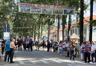 Bâlciul anual organizat la Polovragi de Sfântul Ilie rămâne în continuare cea mai mare nedeie organizată în Oltenia cu această ocazie. Mii de oameni au venit aici din diverse zone...