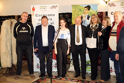 Zeci de copii şi-au arătat talentul la sfârşitul săptămânii trecute la un concurs organizat, în premieră pentru Gorj, la un punct gastronomic local. Este vorba despre băciţa Mărioara Băbu, care...