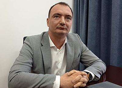 Descoperire îngrijorătoare făcută de prefectul Iulian Popescu într-una din anchetele pe care le-a dispus instituţiilor pe care le coordonează la nivel de judeţ. Acesta afirmă că zeci de gorjeni figurează...