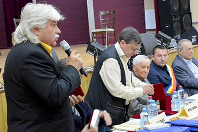 Centrul Judeţean pentru Conservarea şi Promovarea Culturii Tradiţionale Gorj, sub patronajul Consiliului Judeţean Gorj, în parteneriat cu Consiliul Local şi Primăria Târgu Cărbuneşti, Ansamblul Artistic Profesionist „Doina Gorjului”, Biblioteca Judeţeană...