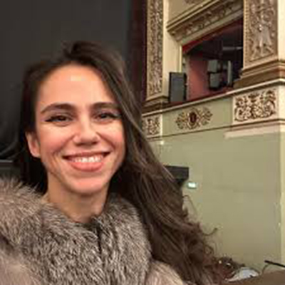 Andreea Chiriţescu, o gorjeancă aflată în plină ascensiune a carierei sale de actor, va fi prezentă azi la lansarea celui mai recent film în care joacă alături de Ioana Budu,...