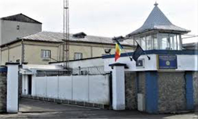 Breşă de securitate în penitenciare. Un deţinut de la Târgu Jiu a făcut ce a vrut în sistemul ANP! Sindicatul Naţional al Poliţiştilor de Penitenciare a făcut dezvăluiri extrem de grave cu privire la o uriaşă breşă de securitate produsă în sistemul Administraţiei Naţionale a Penitenciarelor. Un deţinut de...